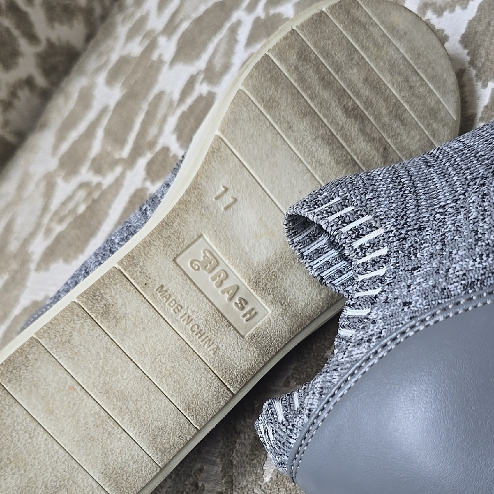Brash Gray Knit Slip-On Sneakers with Textured Upper - Picture 7 of 13
